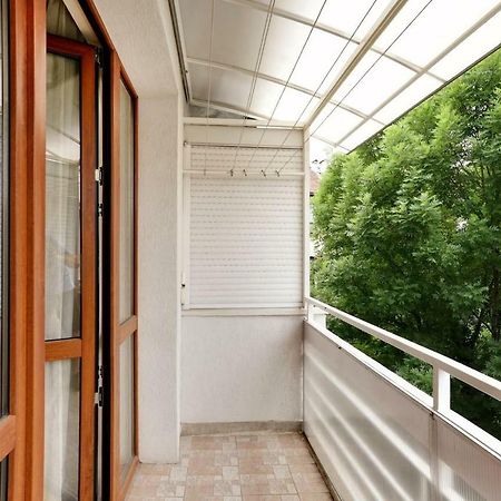 Spacious And Stylish Apartment In The Heart Of Sofia Plus Parking 외부 사진