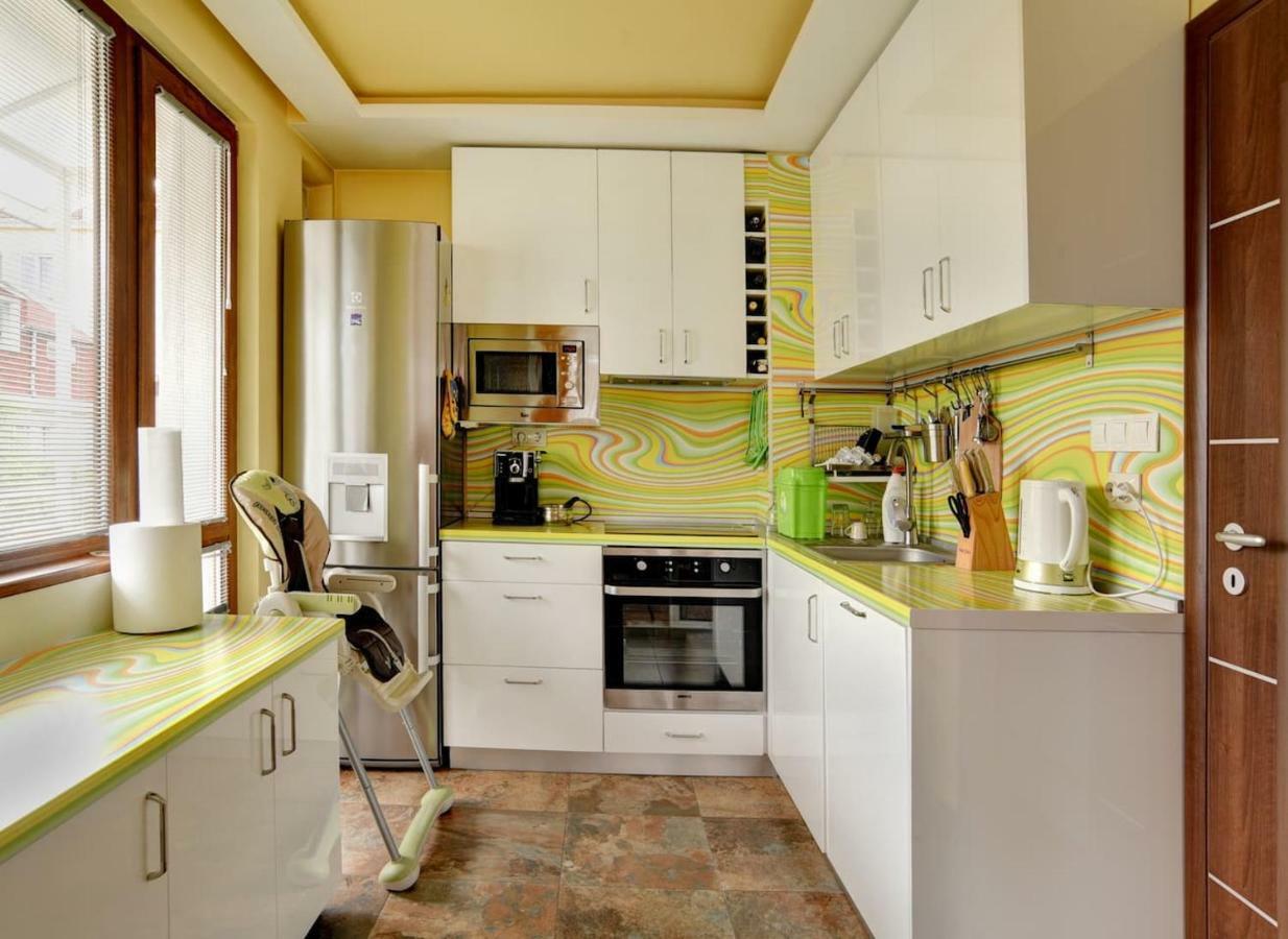 Spacious And Stylish Apartment In The Heart Of Sofia Plus Parking 외부 사진